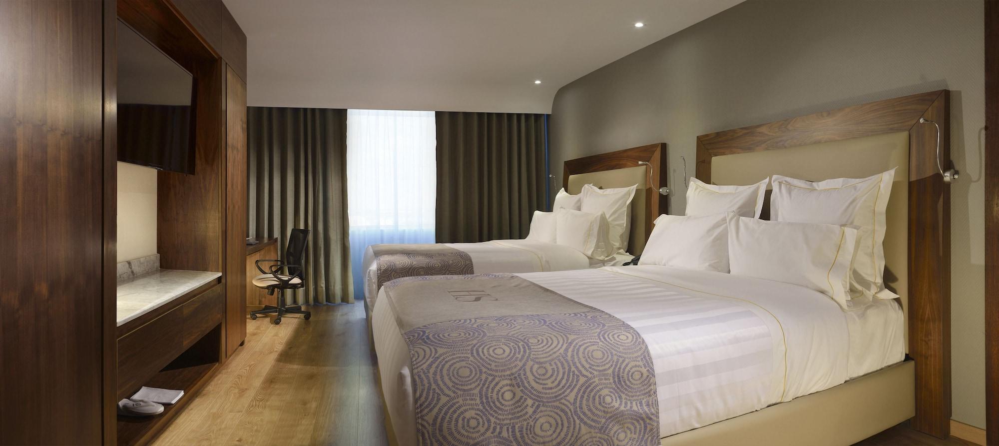 Hs Hotsson Hotel Силао Екстериор снимка
